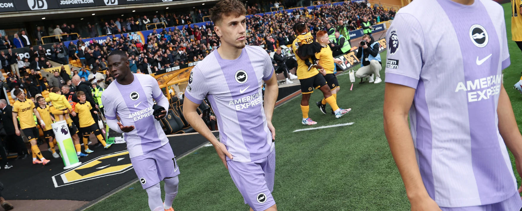 布莱顿主场迎战纽卡斯尔：冲击联赛主场不败纪录，双方伤病情况成焦点